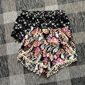 Festival shorts Boho Pom poms